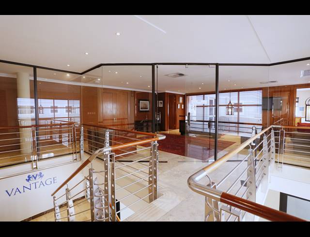 350M² OFFICE TO LET IN WESTLAKE